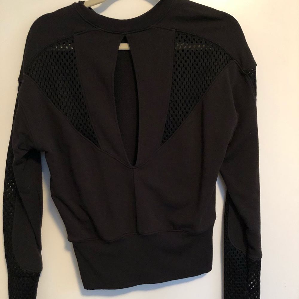 Alo sweatshirt